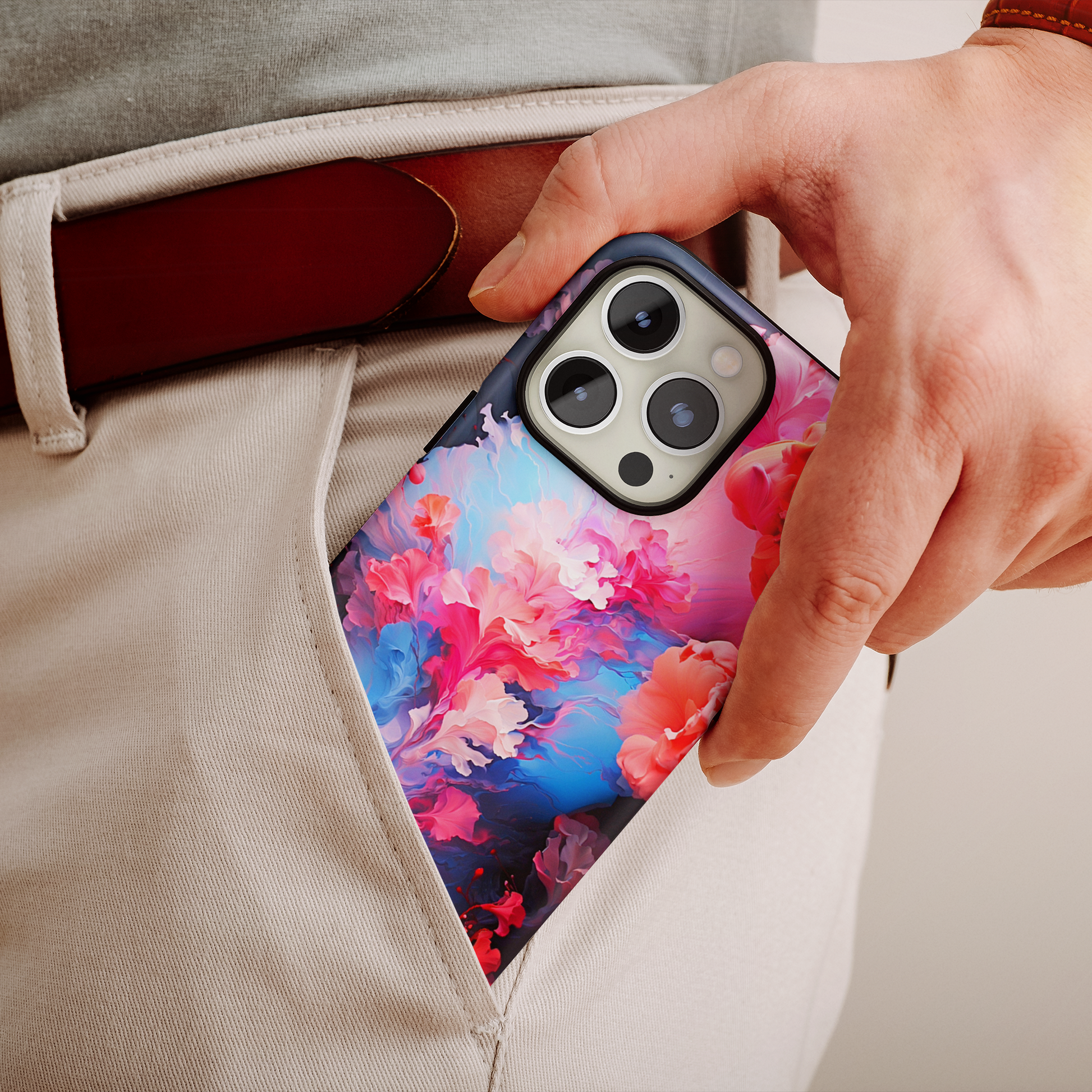 Floral Harmony (iPhone MagSafe Case)Floral Harmony MagSafe Durable Case: Style Meets Protection 📱✨
Upgrade your device with Rima Floral Harmony MagSafe Durable Case. This case isn’t just about style; RimaGallery